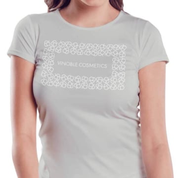T-shirt lady