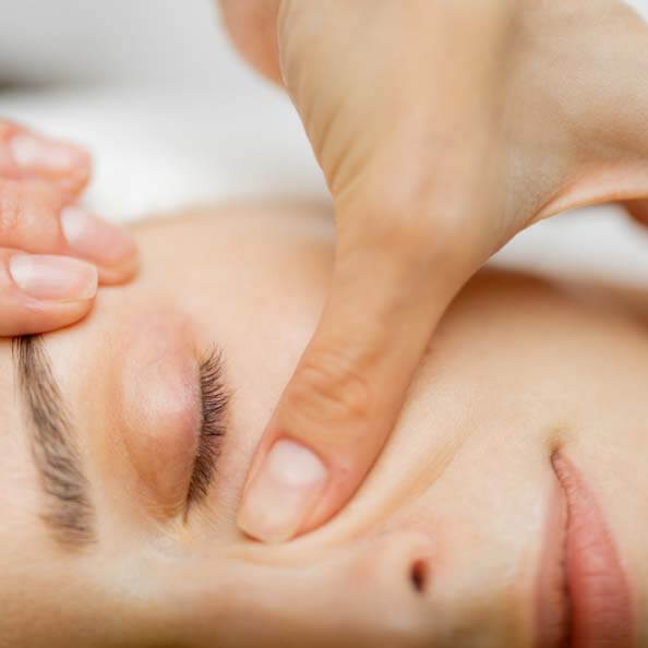 EXPERT TALK – TIPS FROM A COSMETICIAN ON THE PERFECT SKIN CARE