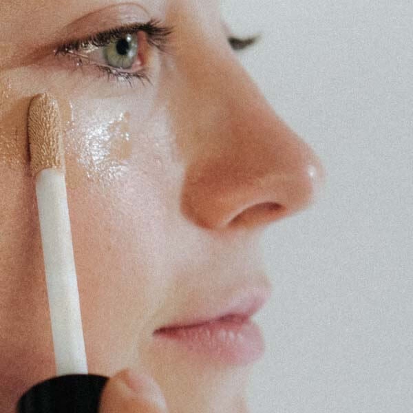 More than a BB Cream – Our 5-in-1 tinted day cream