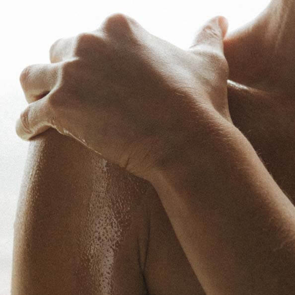 Körperöl – die perfekte Pflege für seidig-zarte Haut